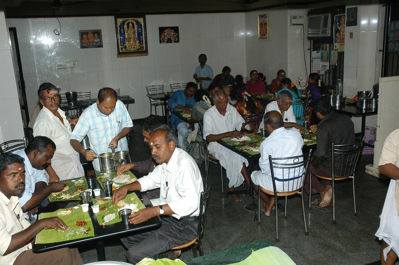 Hotel Athityaa Kumbakonam Exteriér fotografie